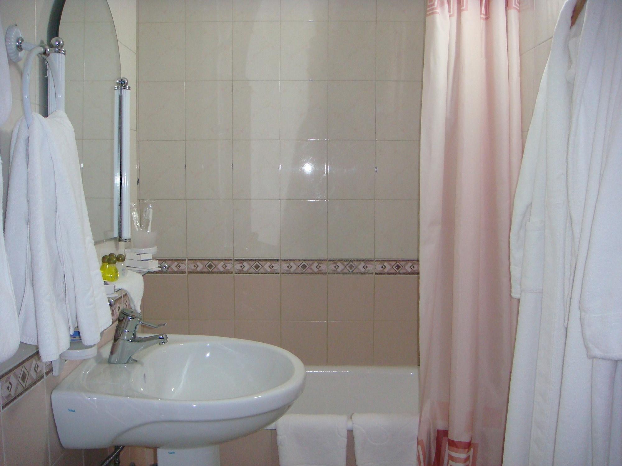 Hotel Otrar à Almaty Extérieur photo