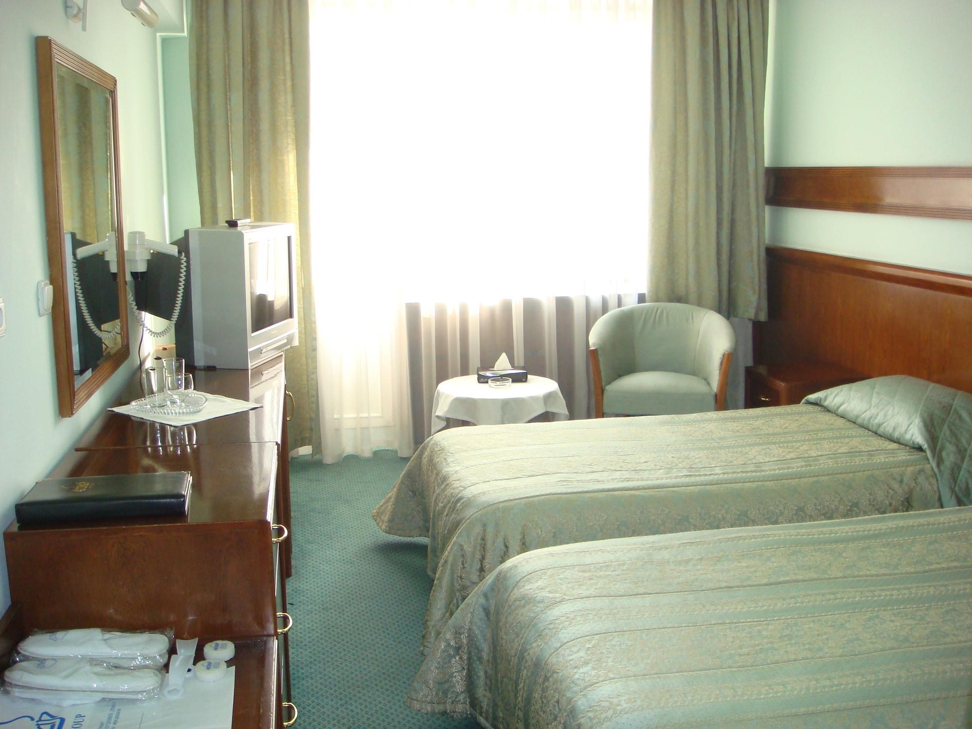 Hotel Otrar à Almaty Extérieur photo