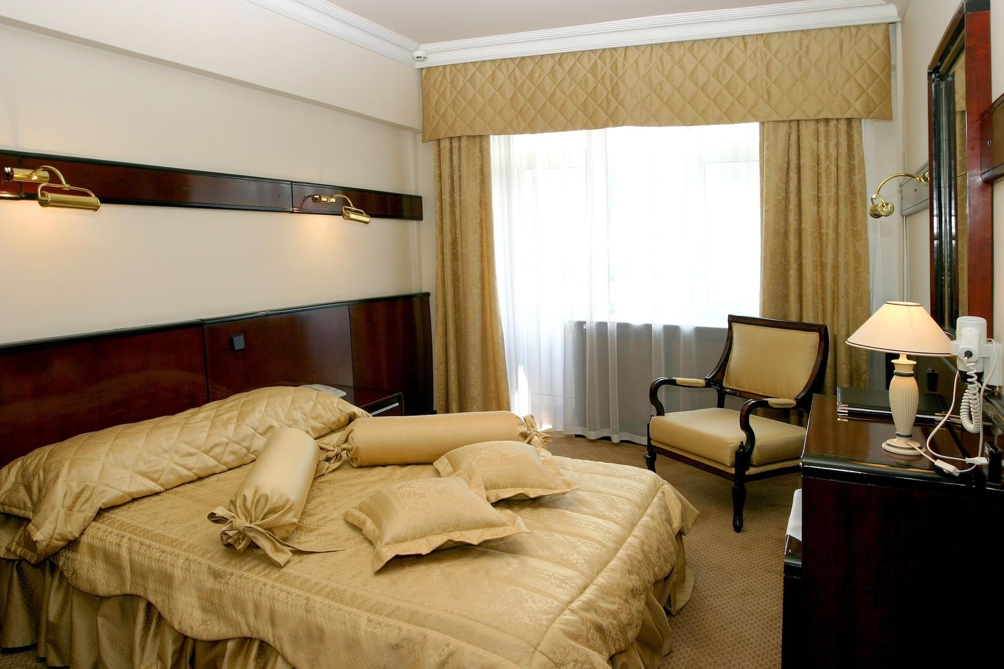 Hotel Otrar à Almaty Extérieur photo